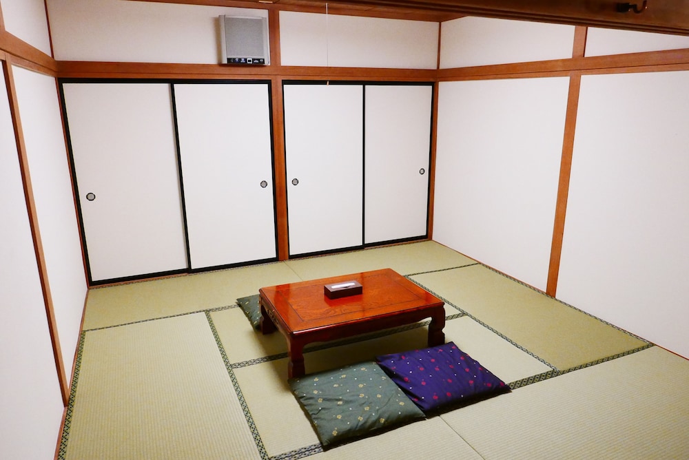 K S House Fuji View Hostel 37/62