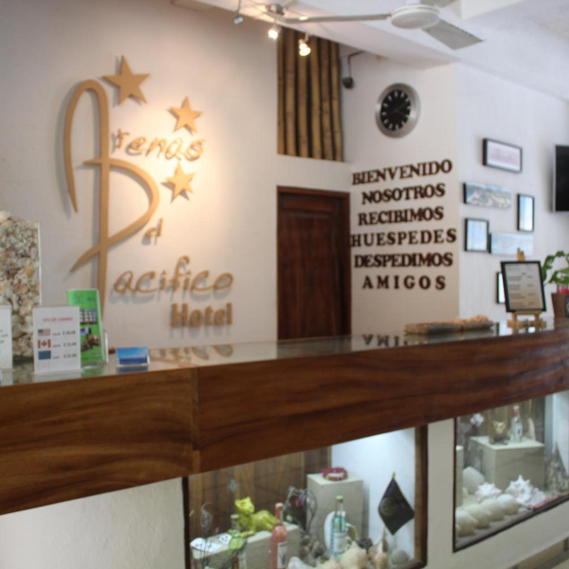Hotel Arenas del Pacifico 8/54
