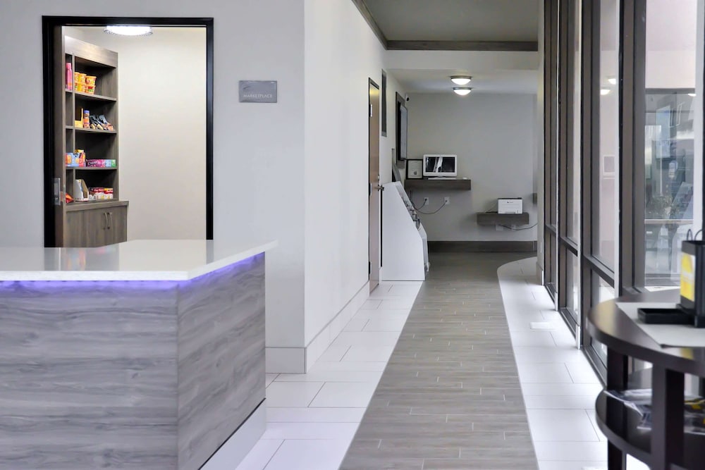 Comfort Inn & Suites Beaverton - Portland West 21/41
