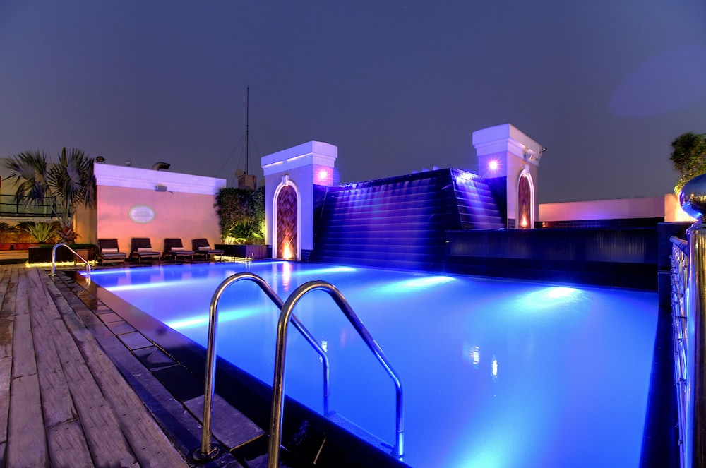 The Pllazio Hotel 24/50