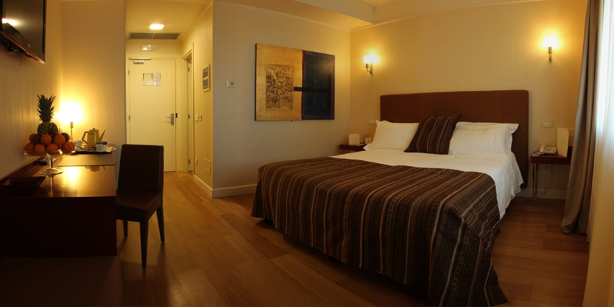 ROOM, DOUBLE OR TWIN BED, GARDEN VIEW