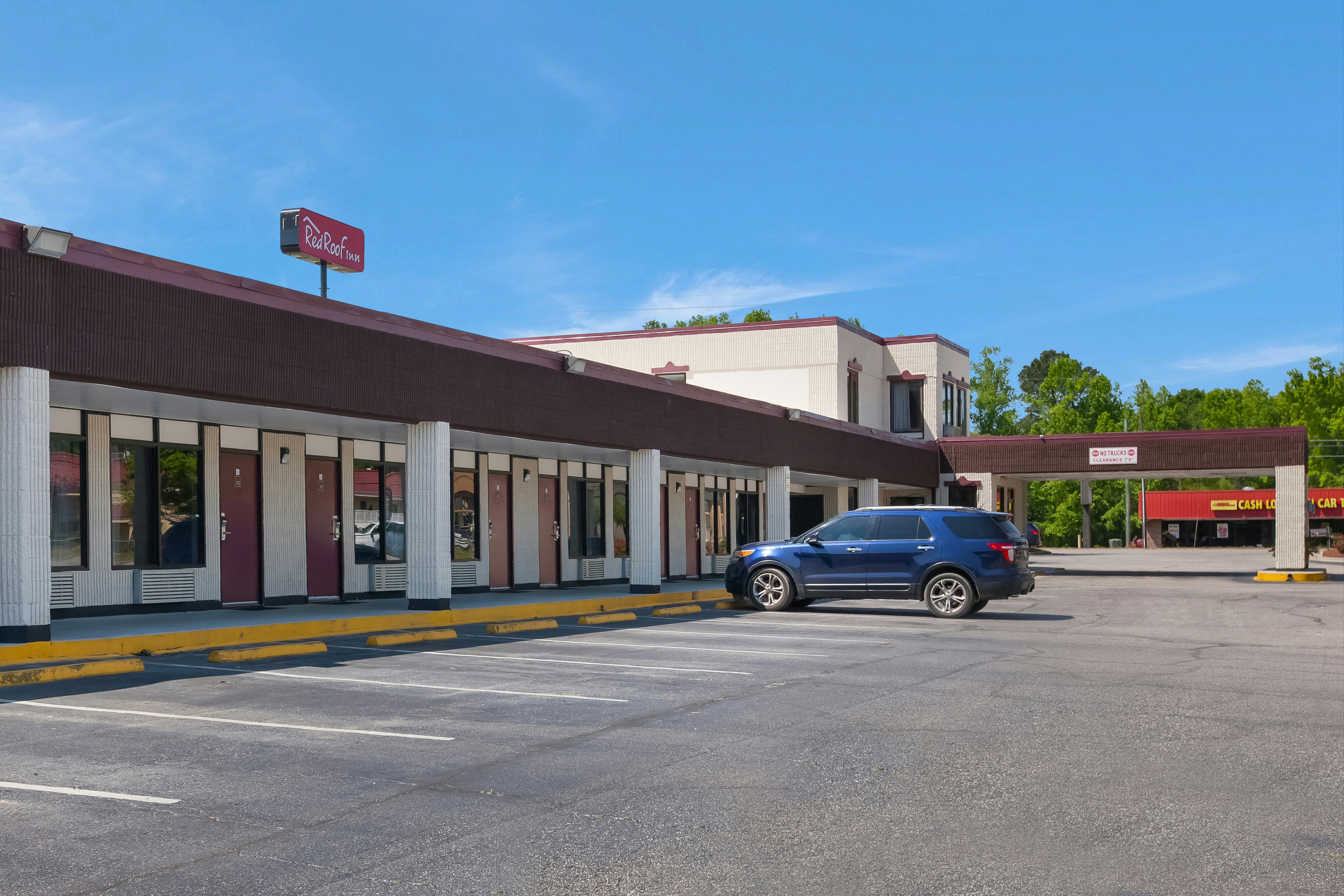Red Roof Inn Dillon, SC 50/53