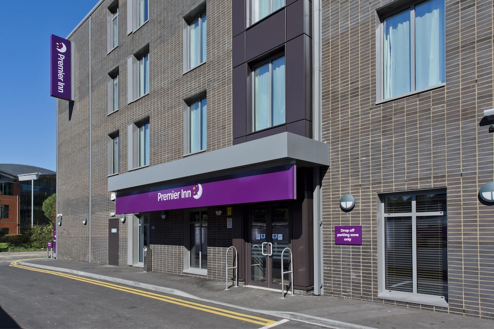 Premier Inn Sevenoaks Hotel 26/30