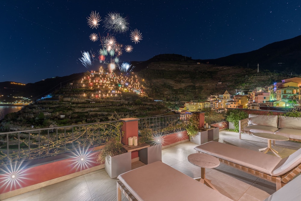 Il Sogno di Manarola by The First 42/50