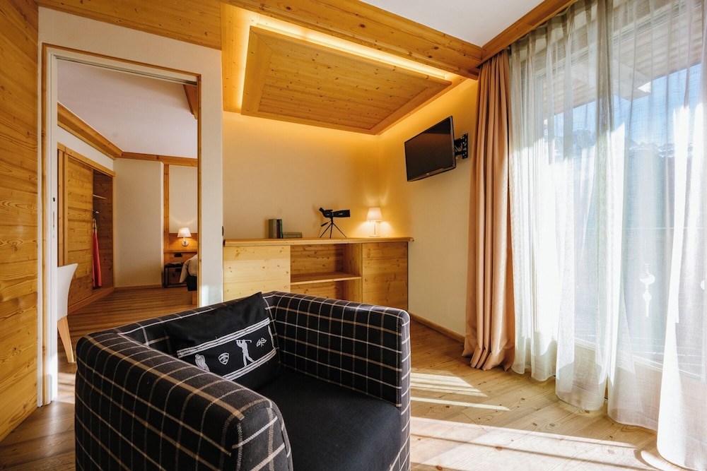 Hotel Maribel 10/67