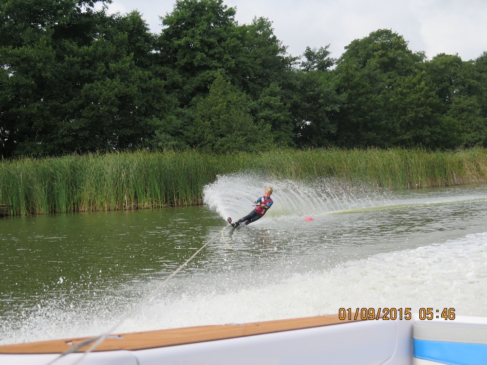 Gosfield Lake Resort 40/50