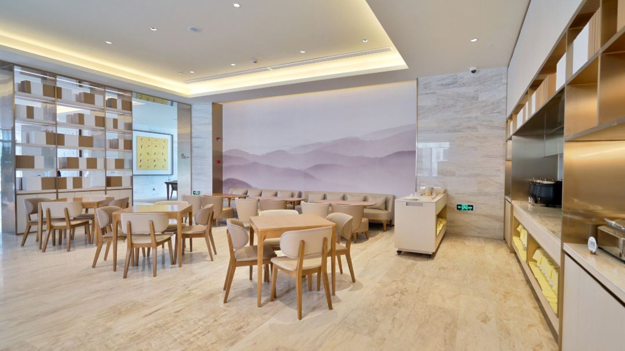 Ji Hotel (Shanghai Hongqiao National Exhibition and Convention Center Huaxiang Road) 21/33