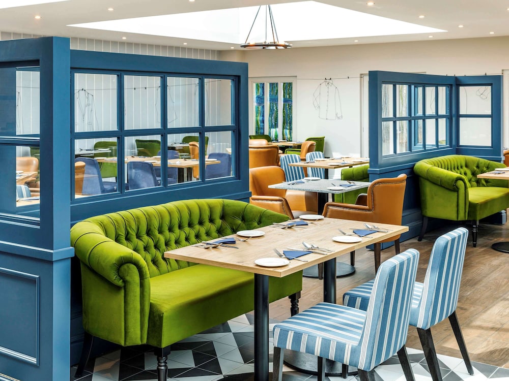 Mercure Oxford Hawkwell House Hotel 47/63