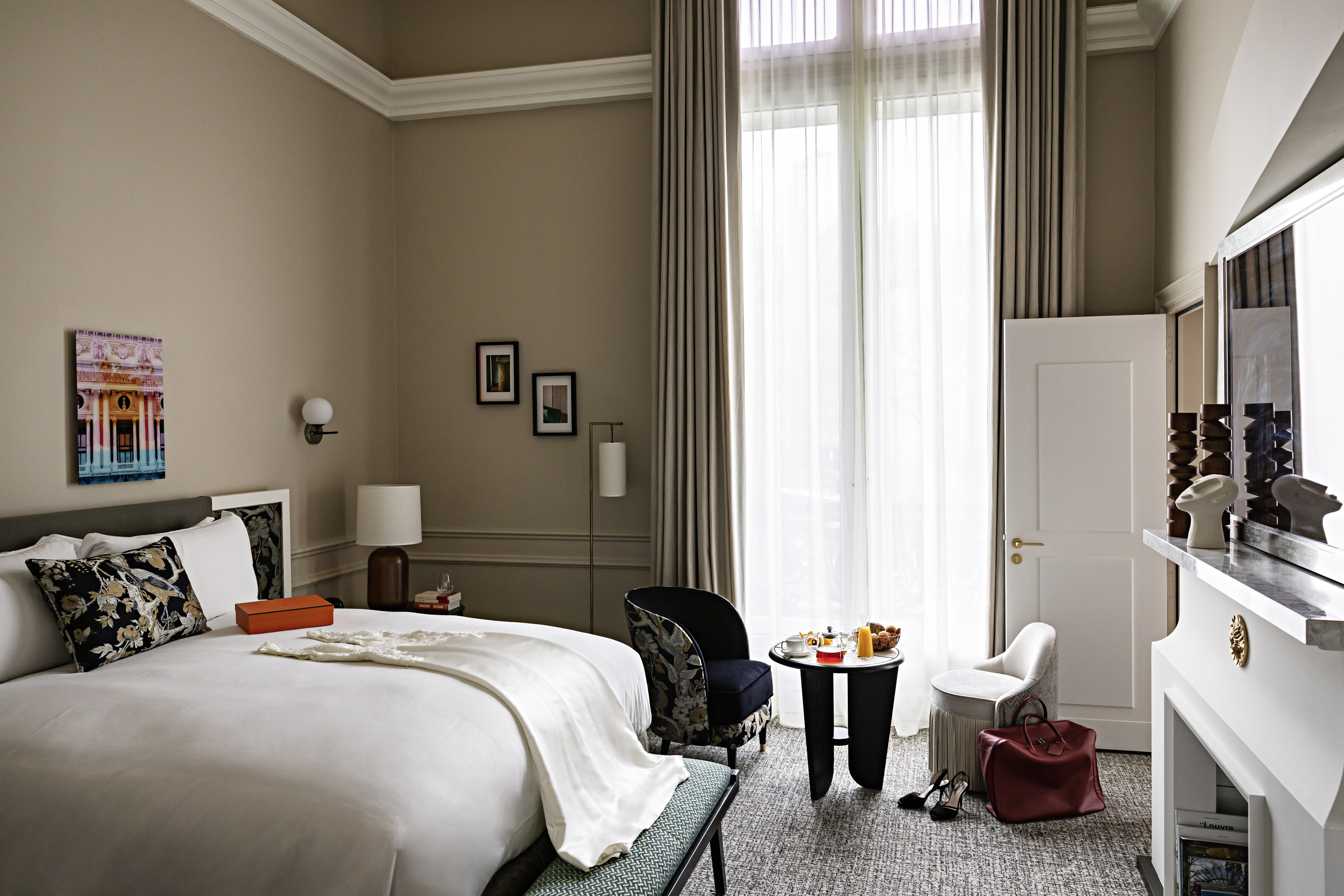 Opera, Suite, King Bed, Street View, Sofa, Living Area