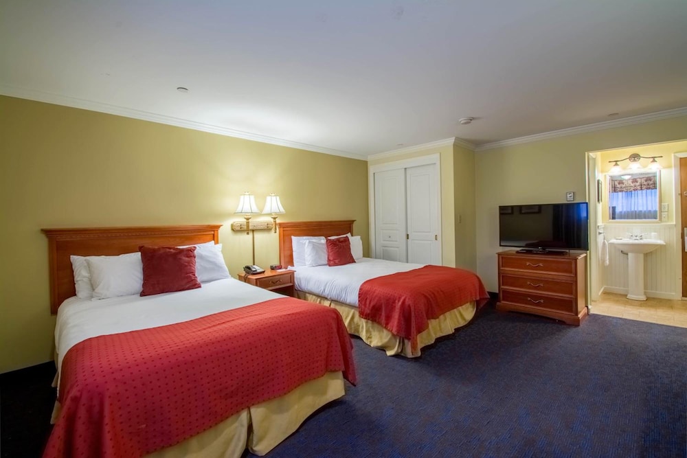 Anchorage Inn & Suites - Portsmouth 11/57