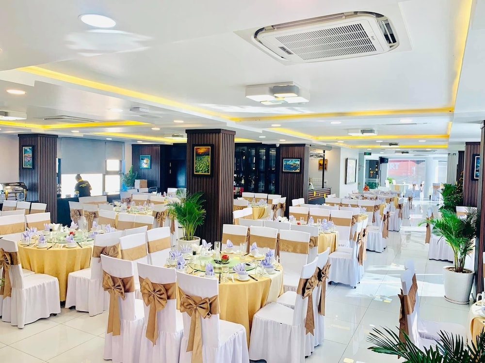 Hoang Long Hotel 35/50