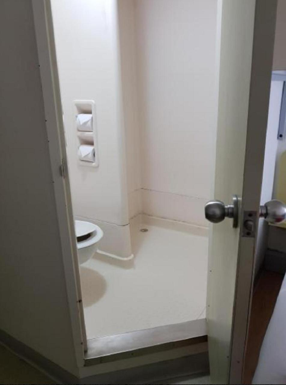 Standard, Single, Bunk Bed, Queen Bed، ibis budget Campbelltown 7/7