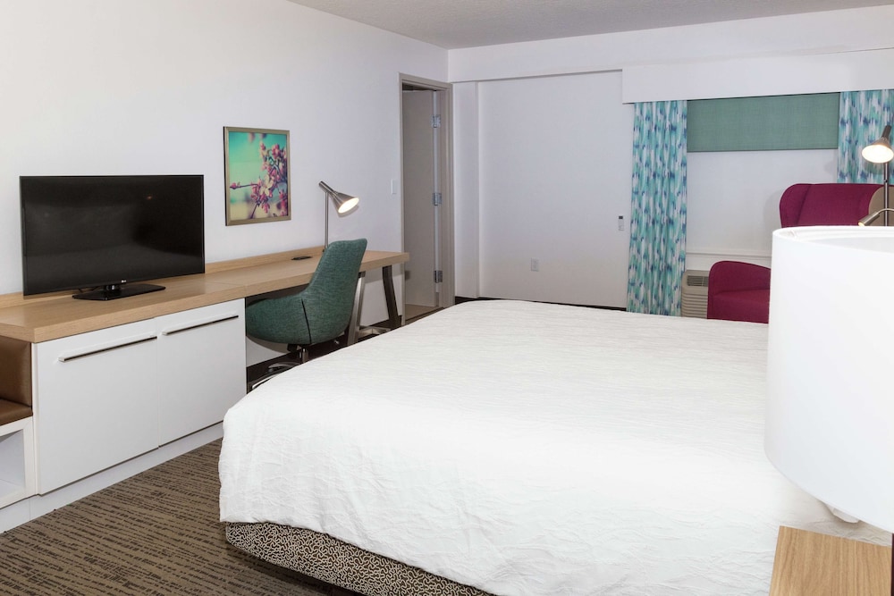 HILTON GARDEN INN ST. AUGUSTINE BEACH 18/55