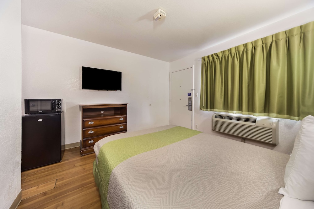 Motel6 Meridian, MS 29/60