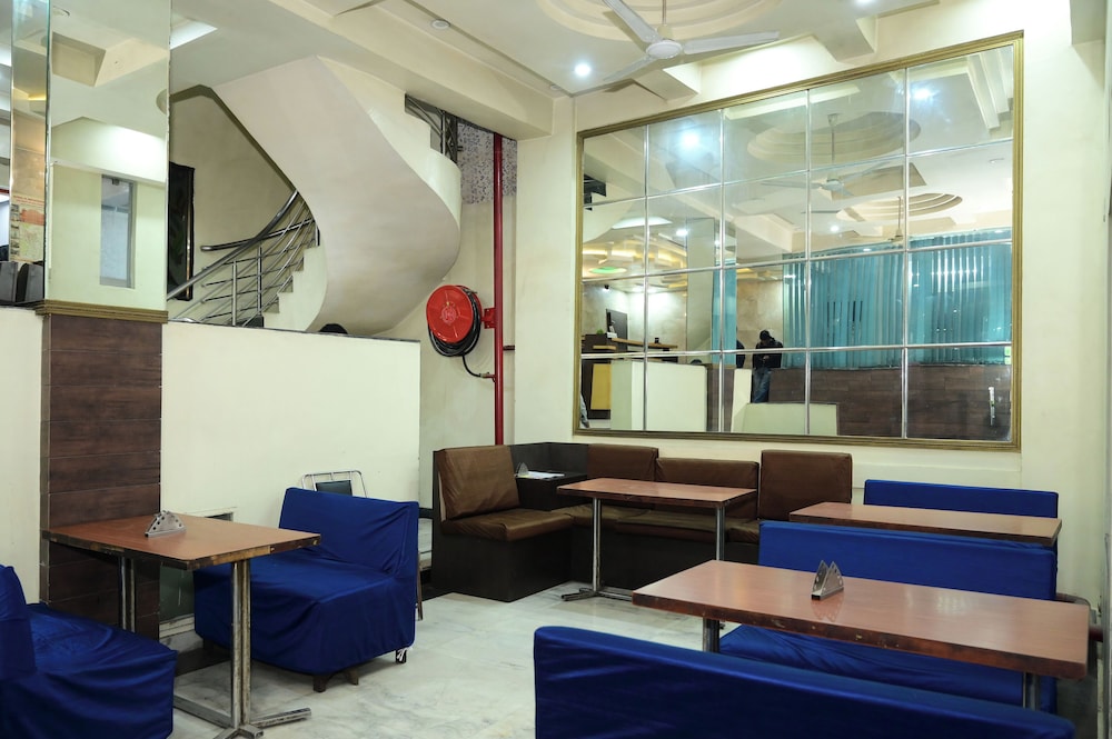 Hotel Ankur Palace 26/29