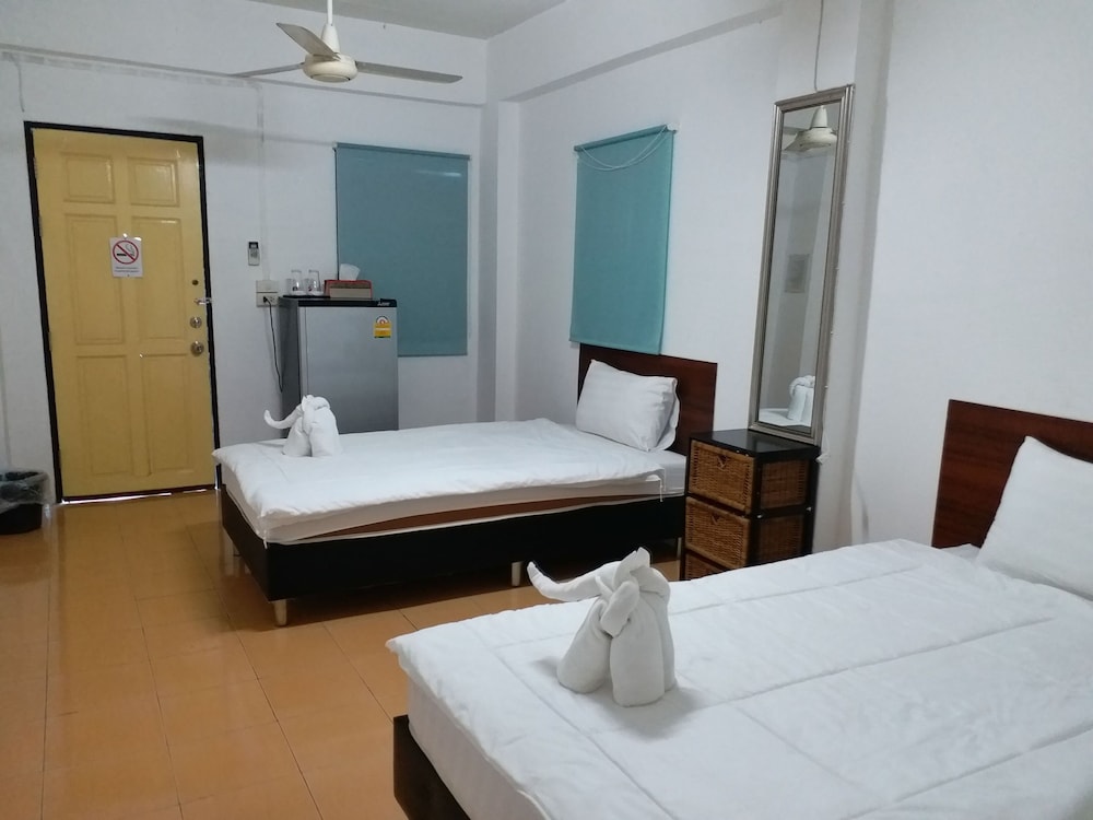 Chang Hostel Suvarnabhumi by ZUZU 17/47
