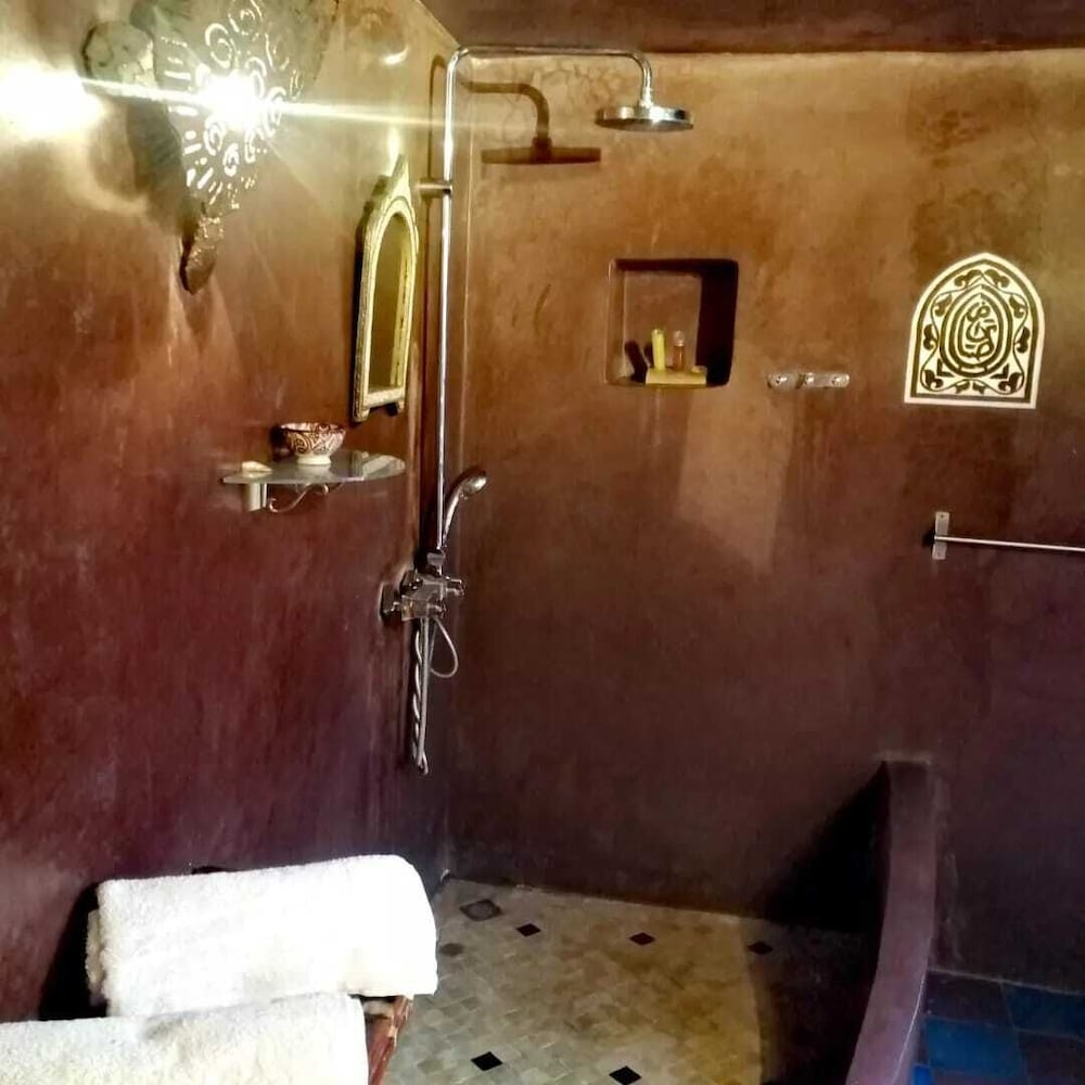 RIAD TARA 75/77