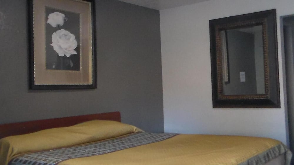 Laurel Inn 14/34