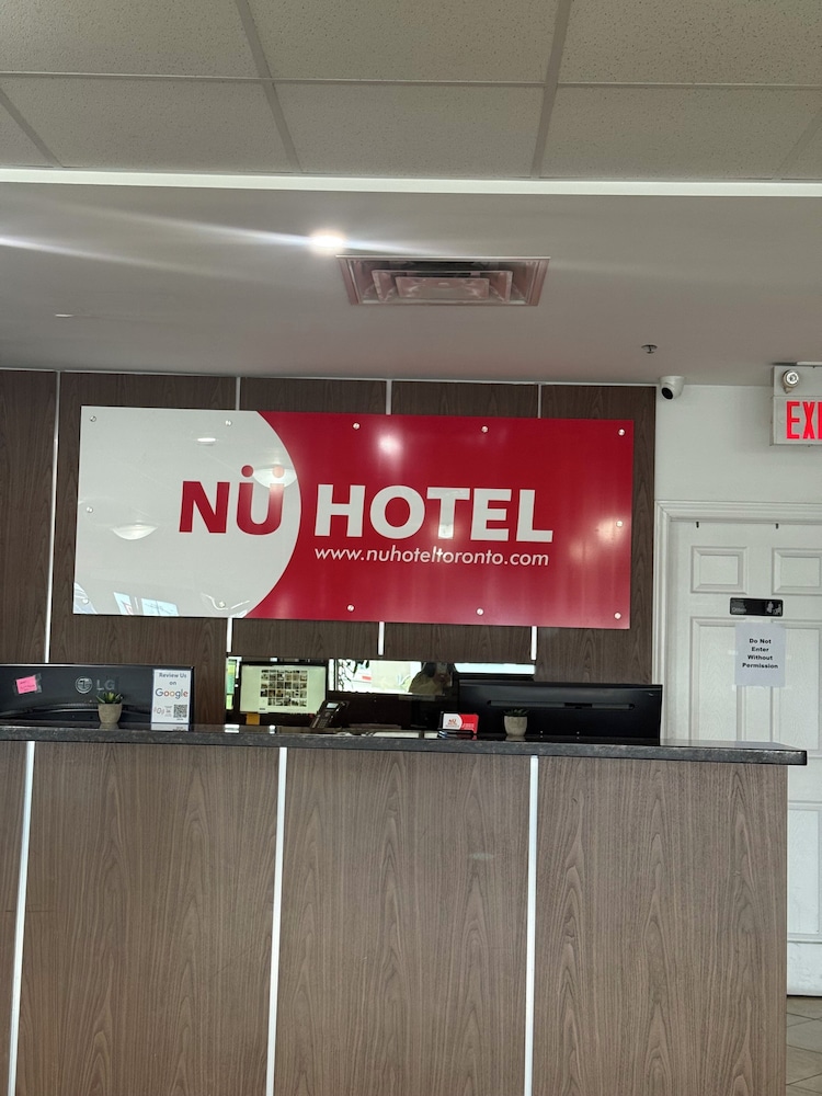 Nu Hotel Toronto 12/57