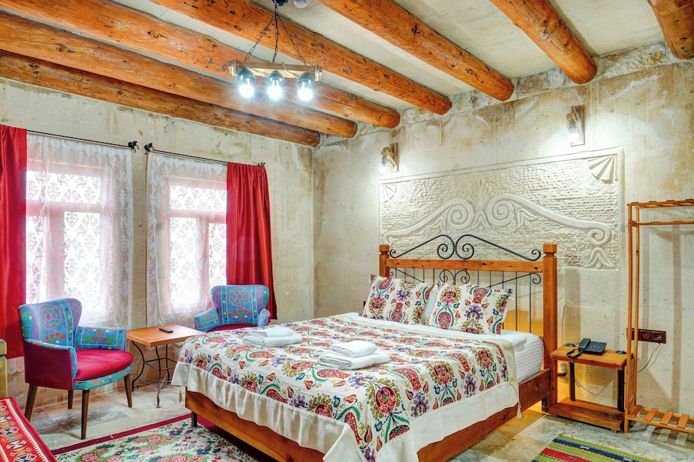 Atax Cave Hotel 15/50