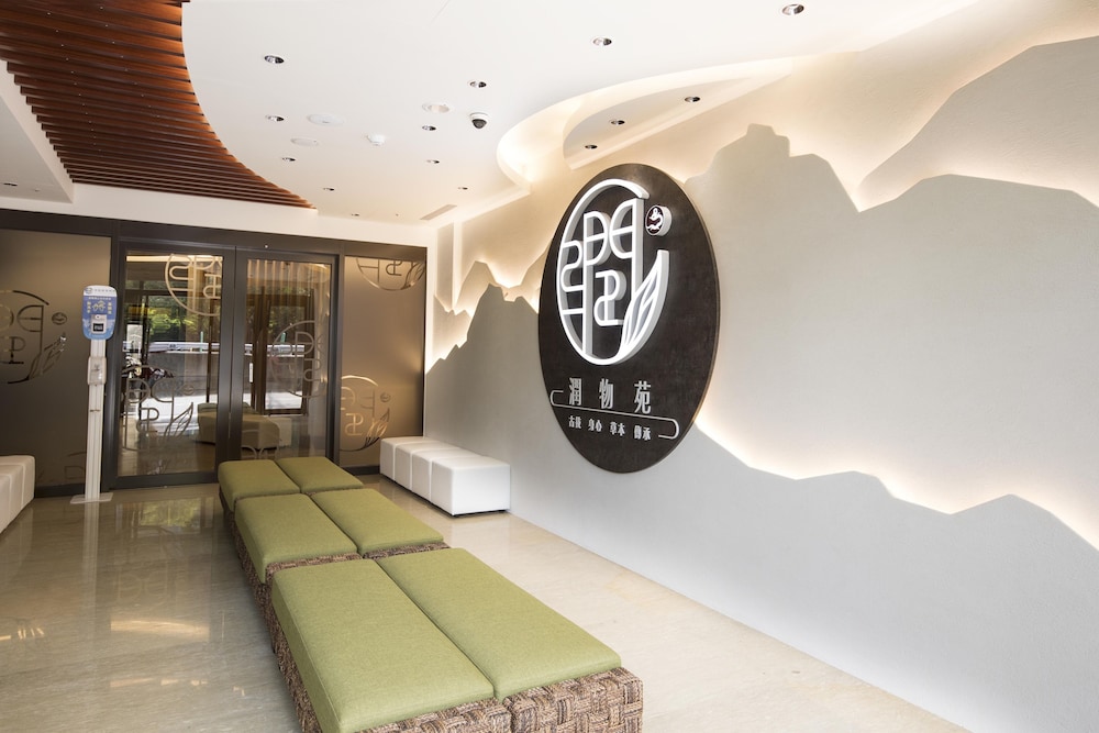 Dar Lon Hotel 6/50