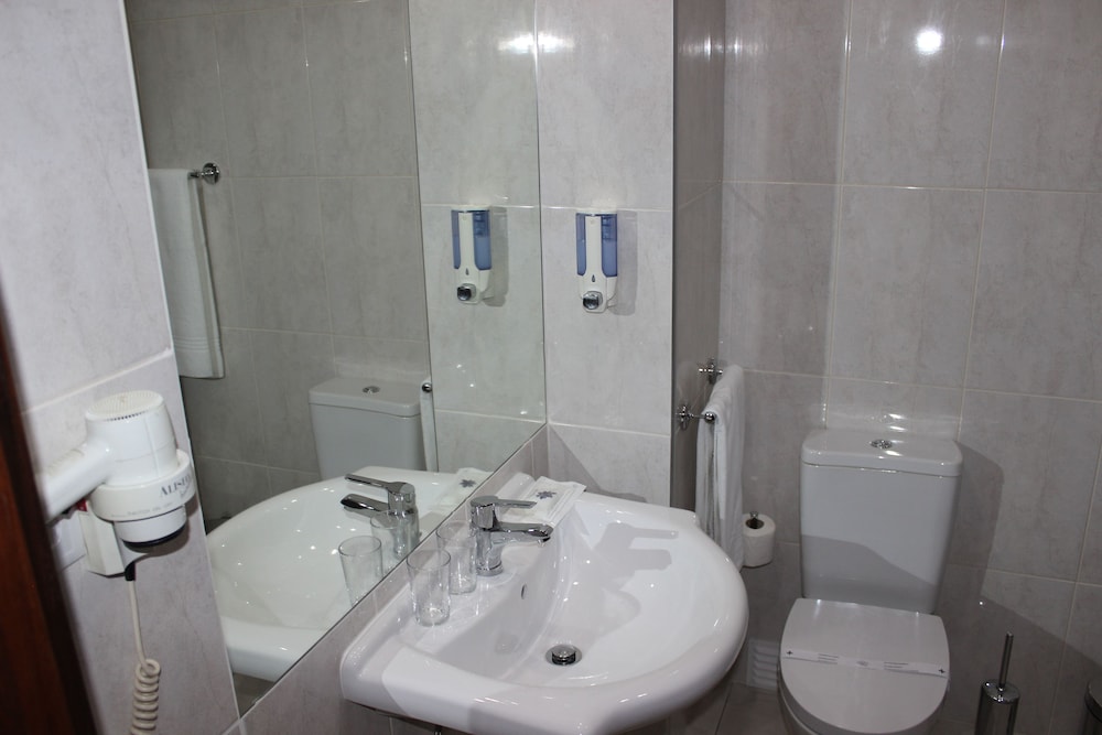 Hotel Moinho de Vento 14/16