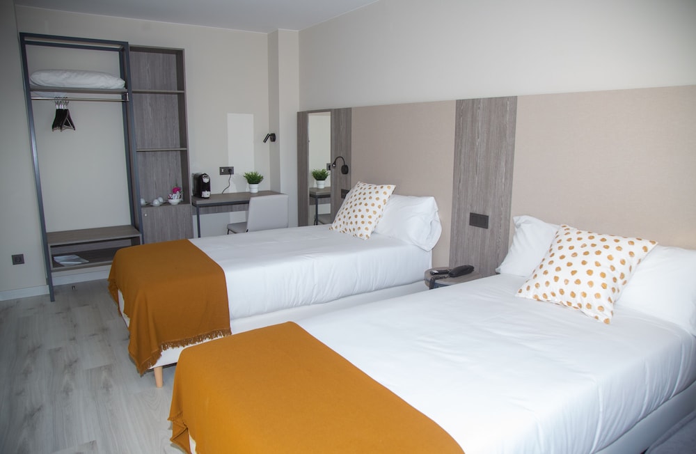 Hotel Lux Melide 22/62