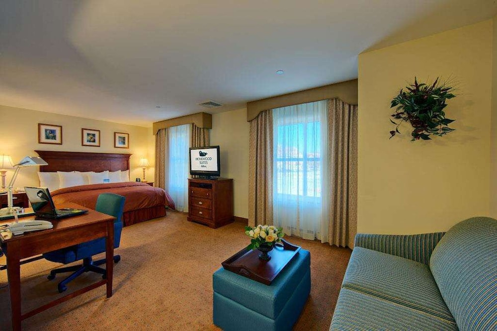 Homewood Suites by Hilton East Rutherford - Meadowlands, NJ 46/81