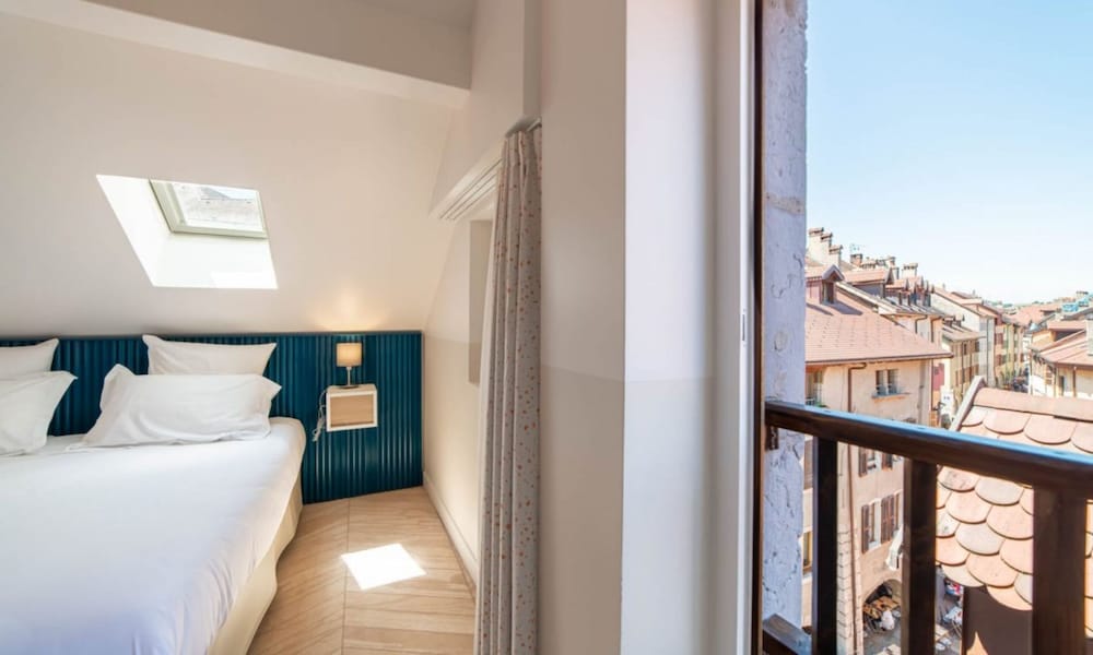 Hotel Du Palais de L Isle Annecy 26/77