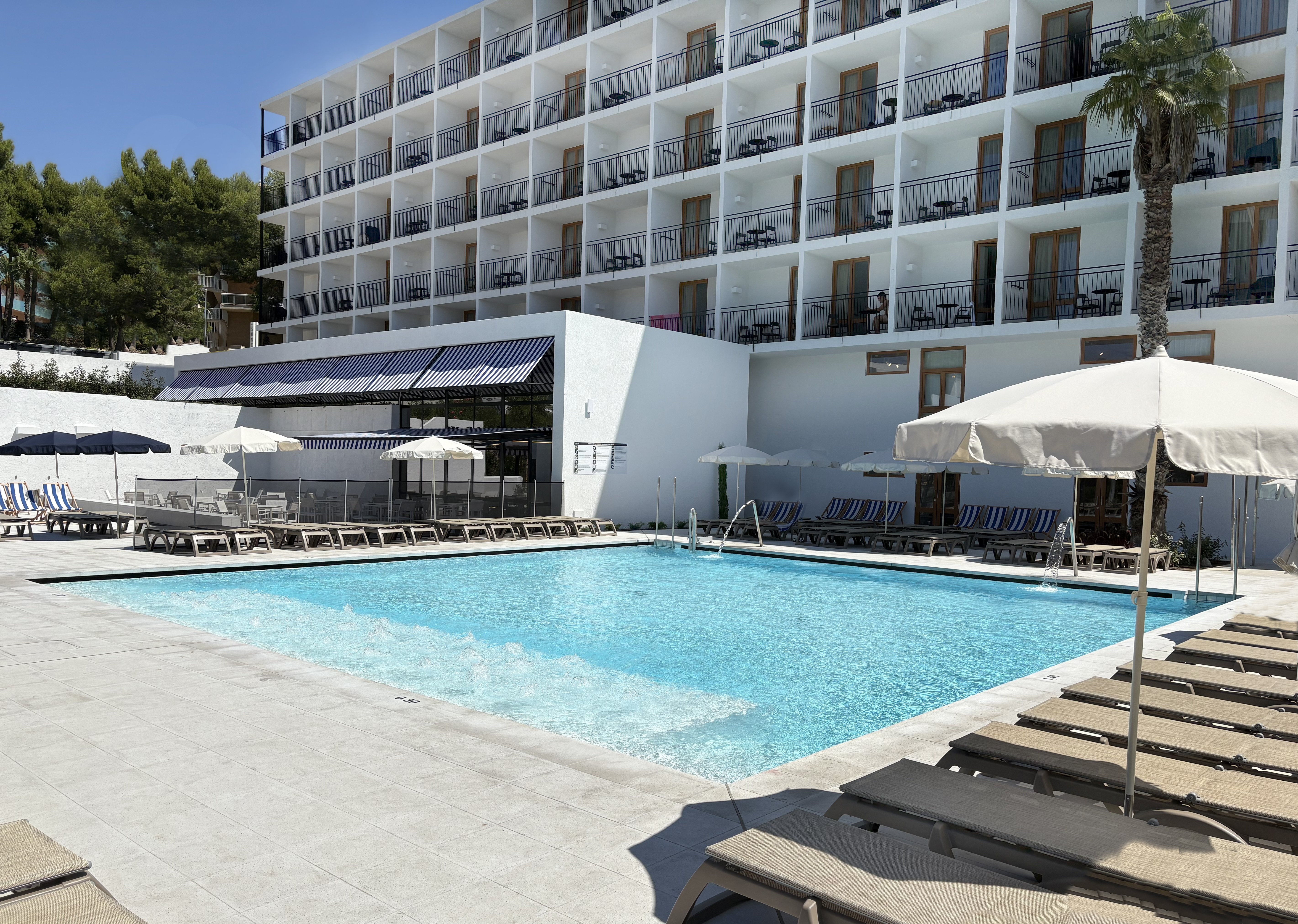 Sunclub CalaVinya Hotel 4/49