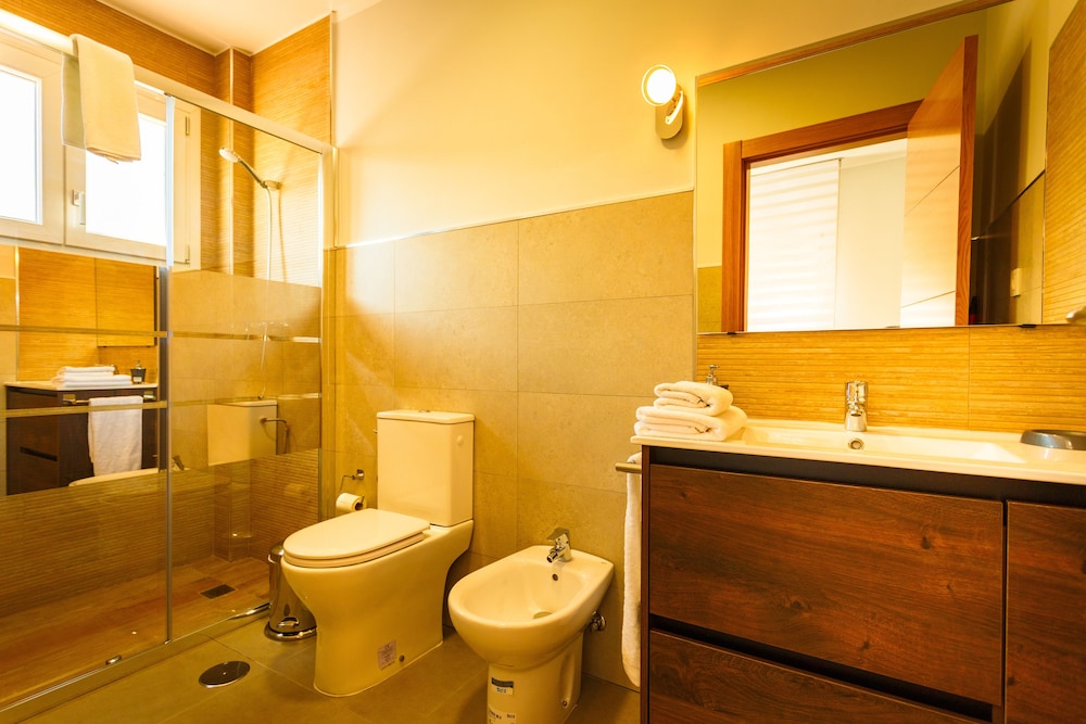 Apartamentos Cullar Vega 57/60