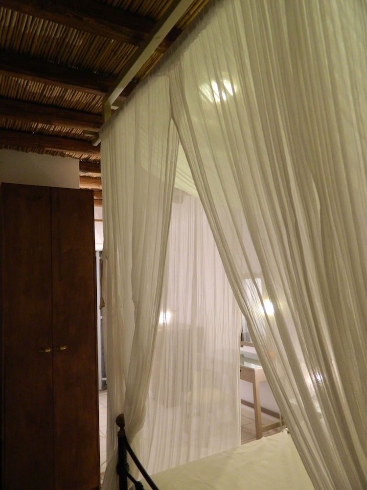 Avra Pahainas Hotel 28/50