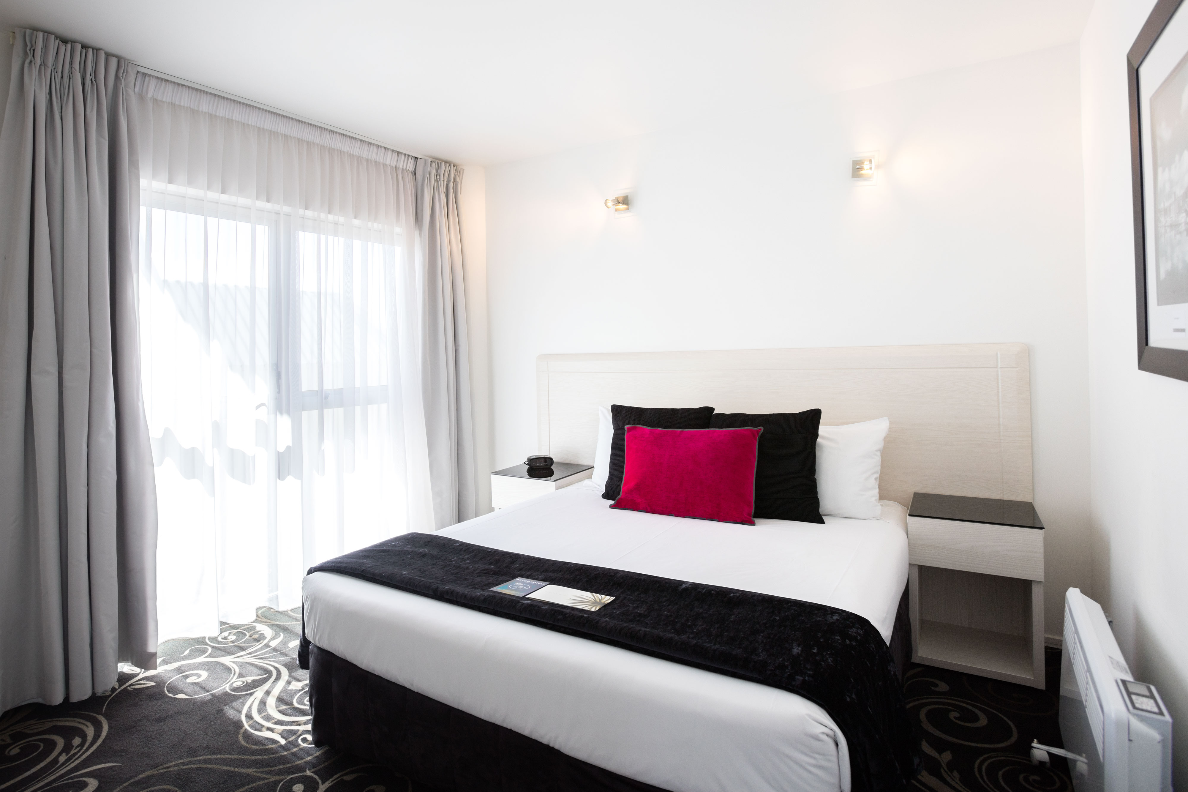 2 Bedrooms, Apartment