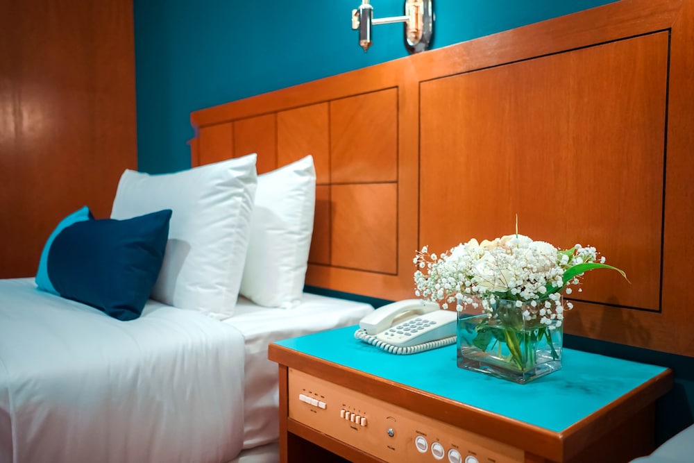 Kingston Hotel 21 AT JO Hotel Johor Bahru 14/20