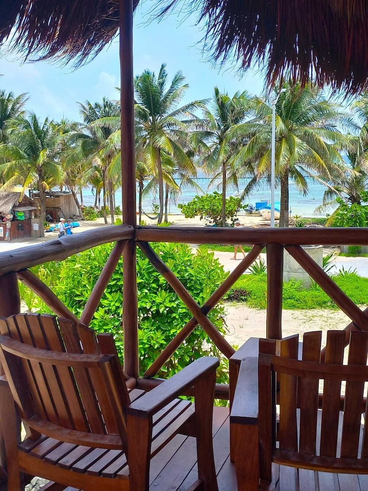 Palmeras de Mahahual Cabanas 26/39
