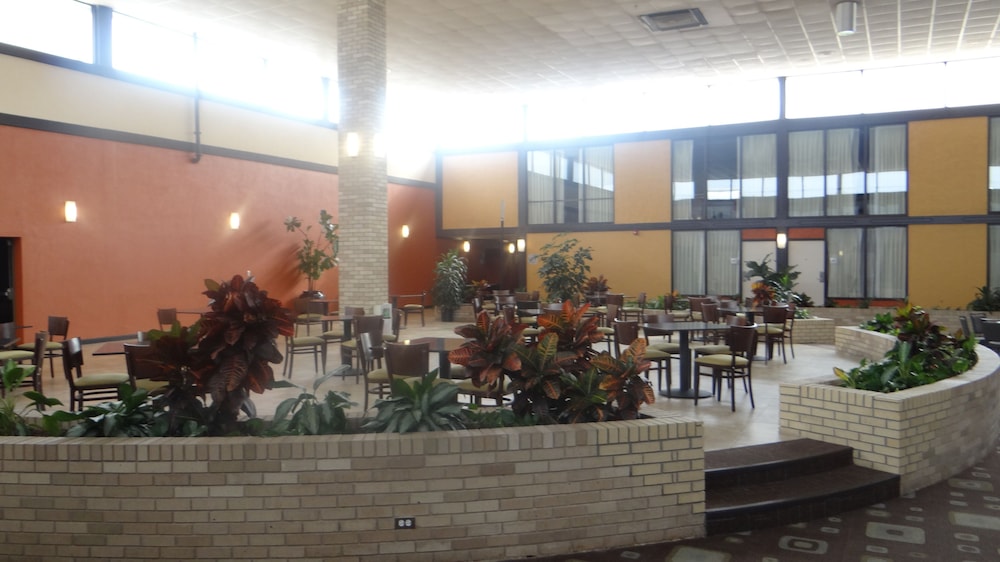 Wyndham Garden Oklahoma City Airport Bricktown Fairground 30/45