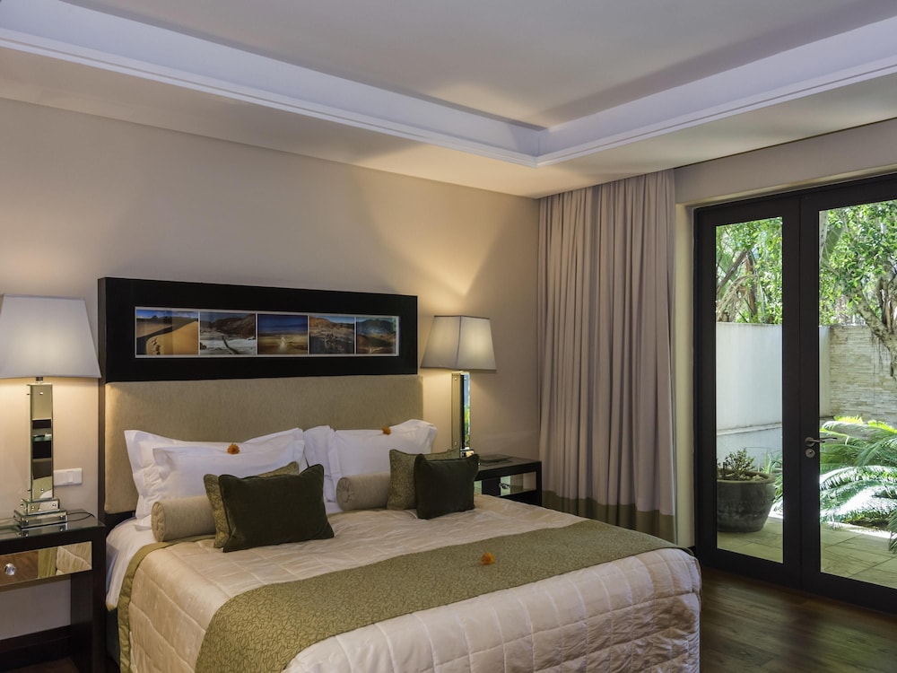 No. 5 Boutique Art Hotel 10/48