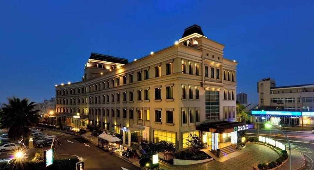 Shinkansen Grand Hotel 3/50