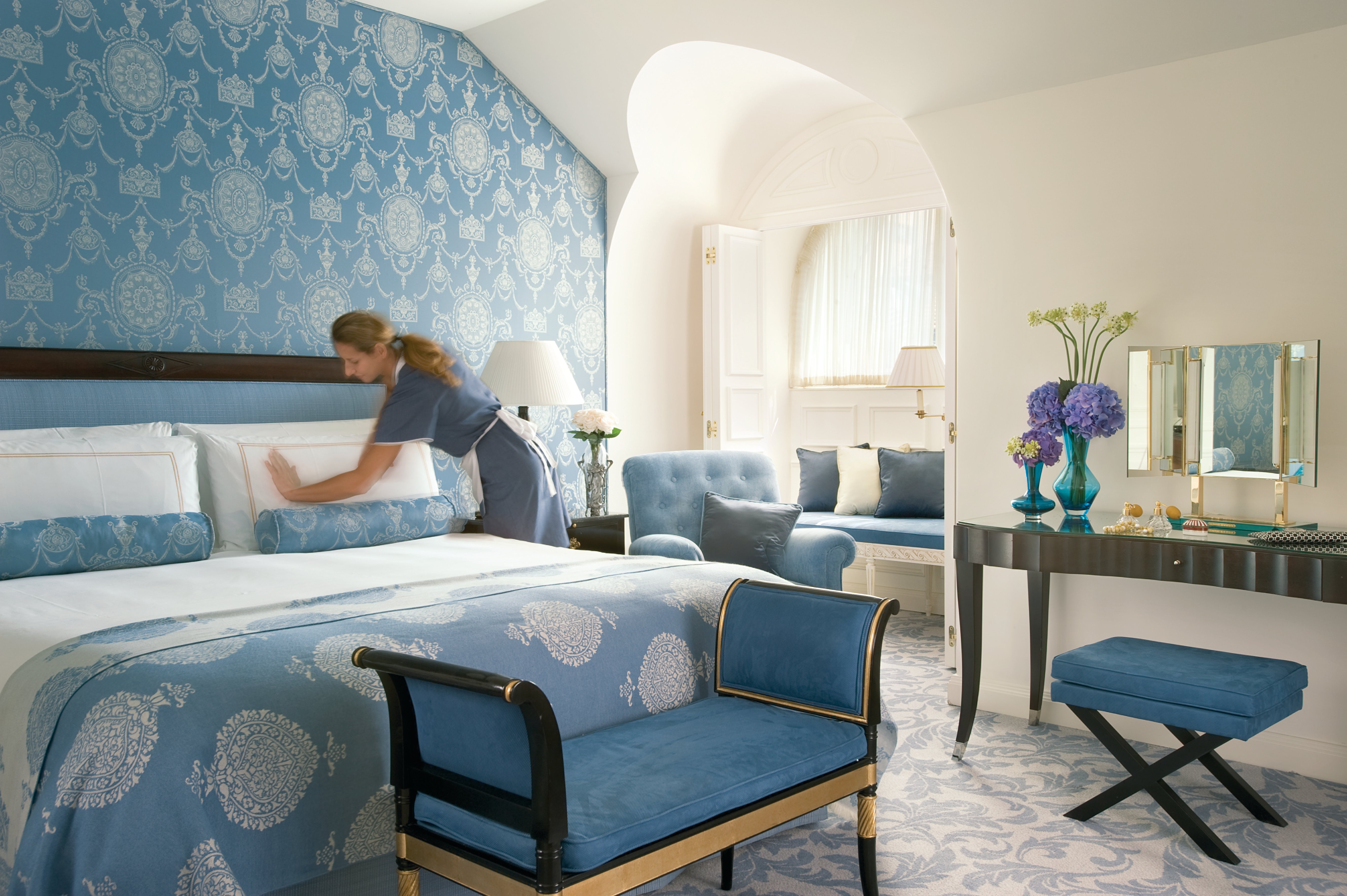 Renaissance, Suite, King Bed