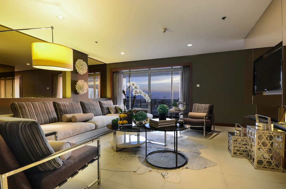 Midas Hotel 26/44