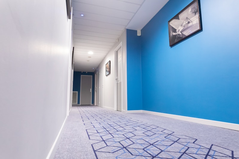 HOLIDAY INN EXPRESS ARRAS 26/78