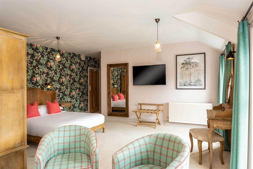 The Beaumont Hotel 56/74
