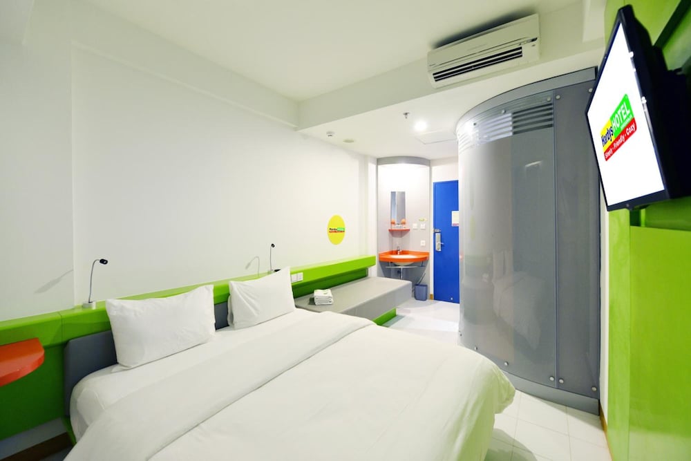 Singaraja Hotel 12/59