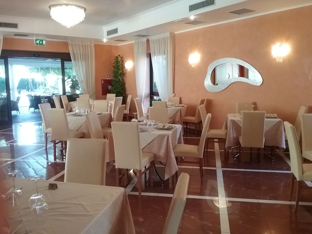 Hotel Gullo 49/62
