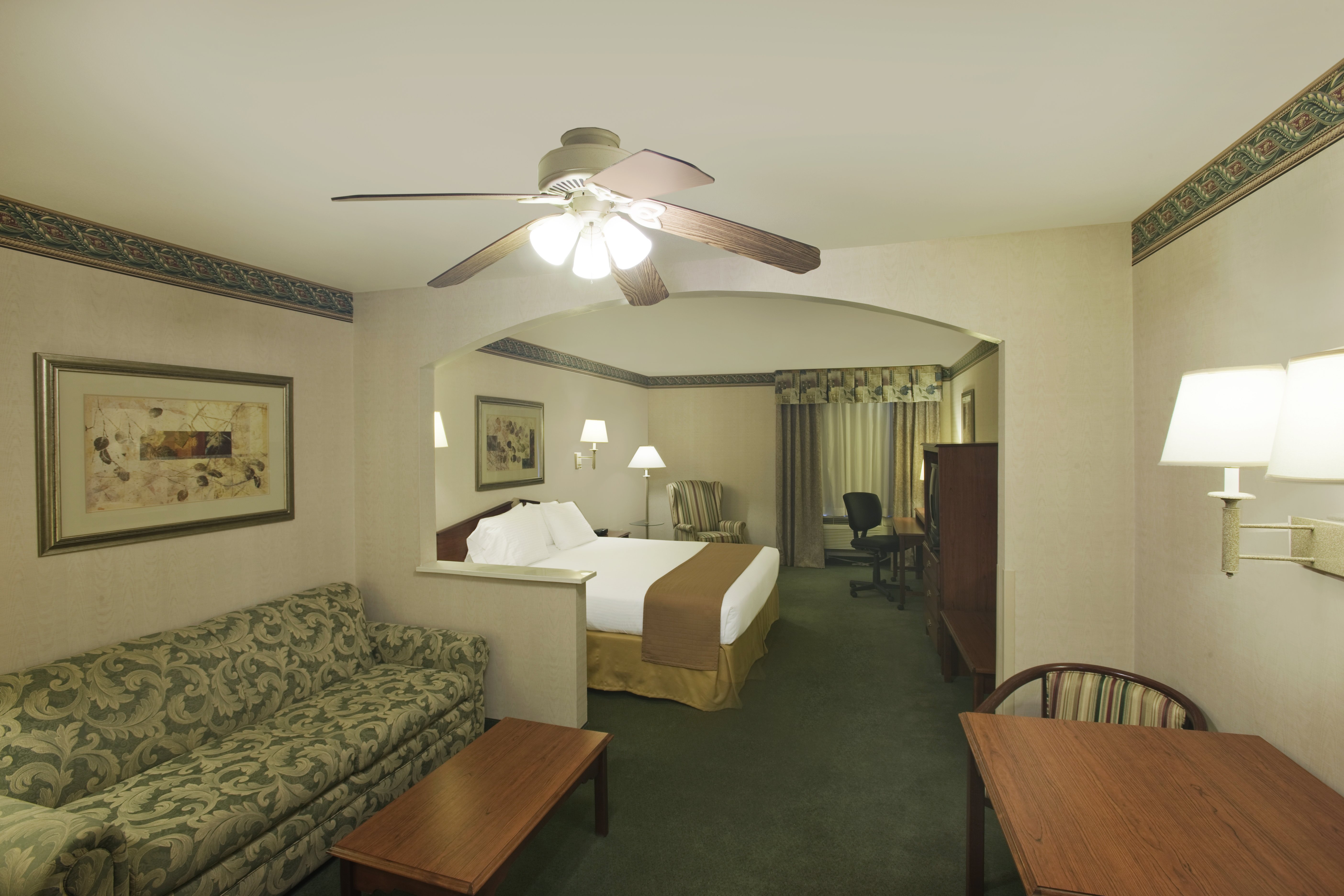 Best Western Socorro Hotel & Suites 15/36
