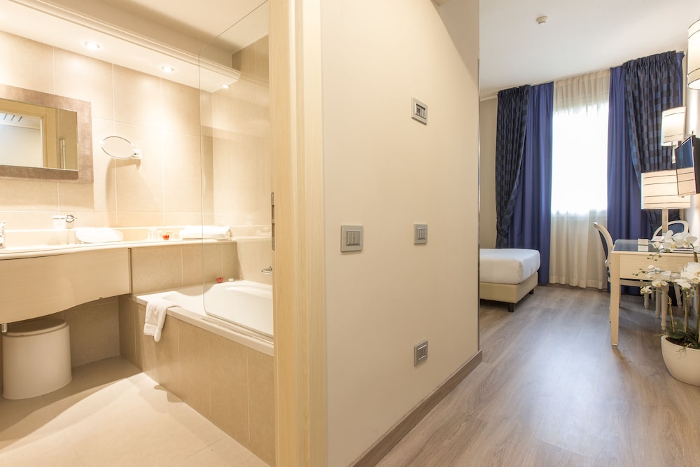Just Hotel Lomazzo Fiera 15/36