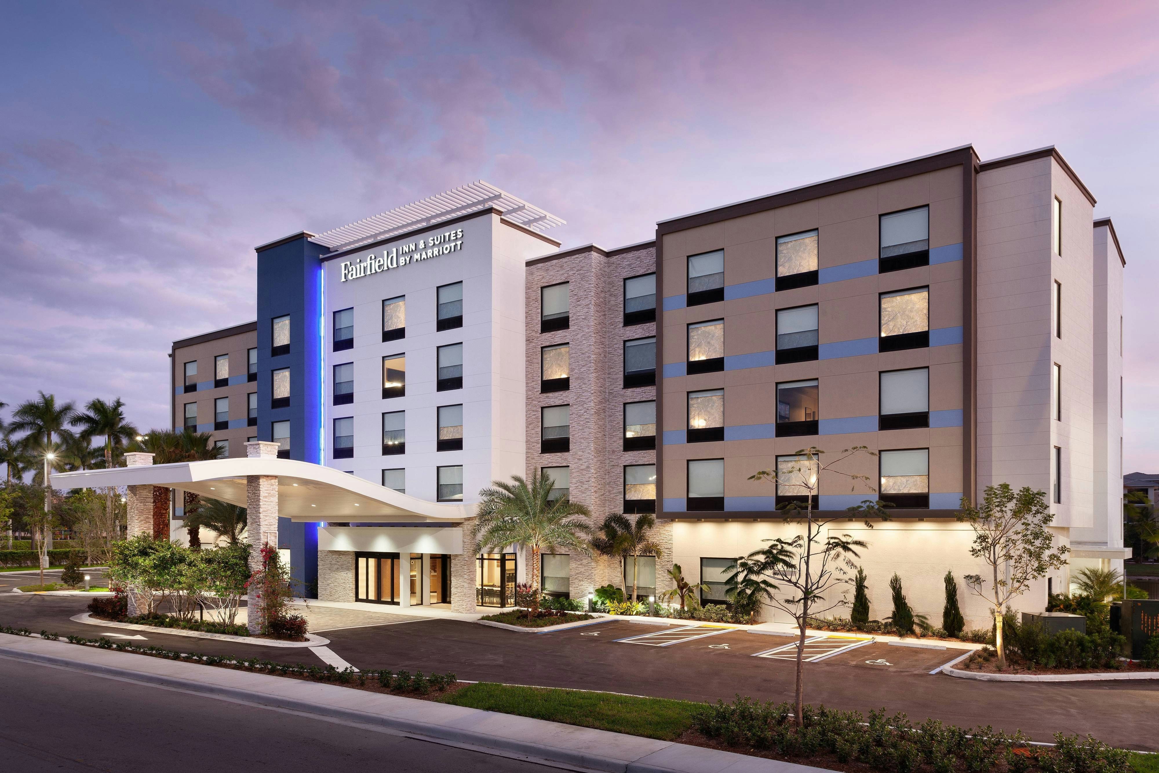 Fairfield Inn Suites Wellington West Palm Beach 2/29