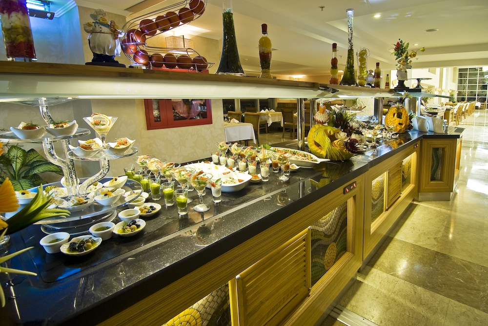 Adrina Hotel De Luxe Health and Spa 10/50