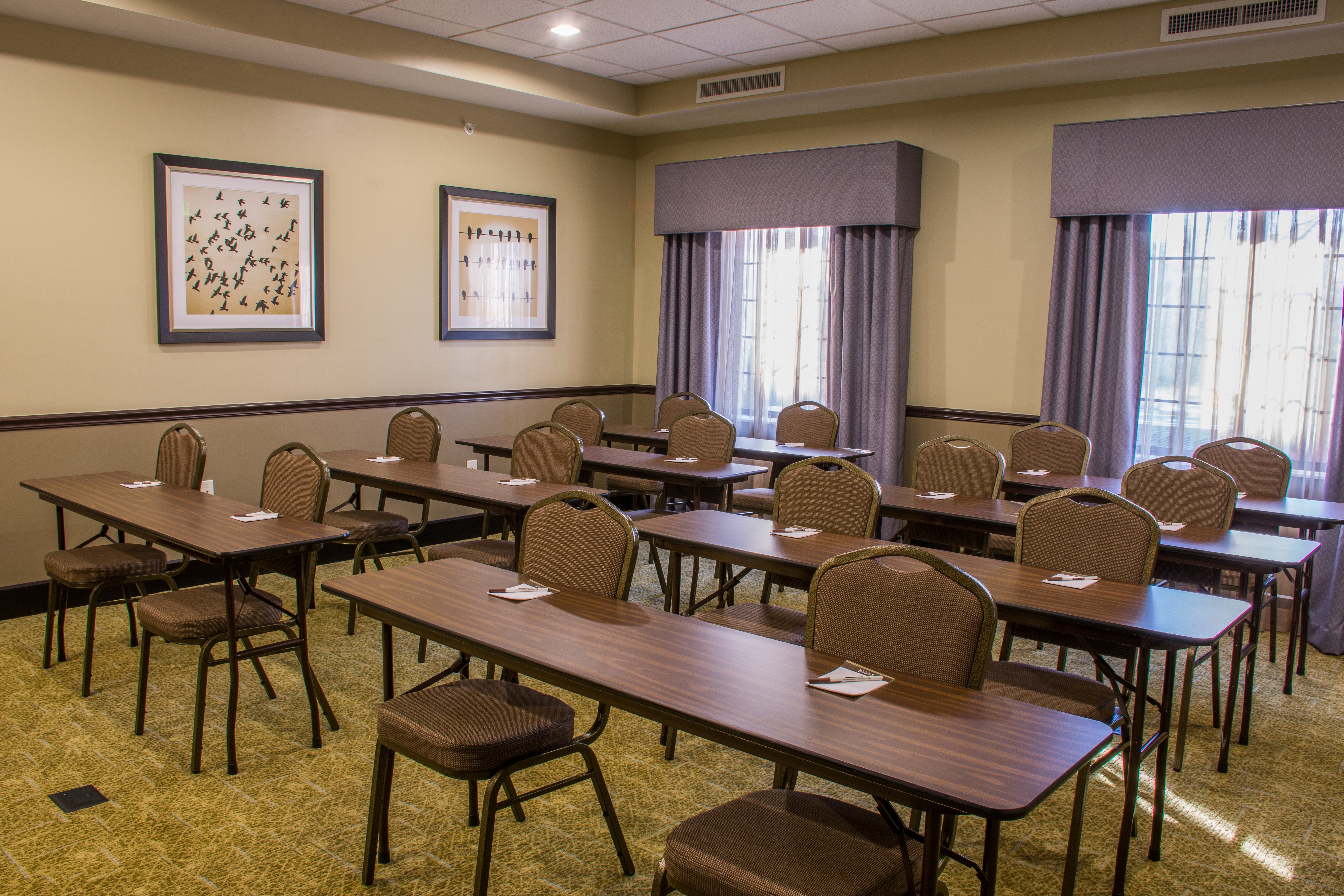Staybridge Suites Schererville 36/55