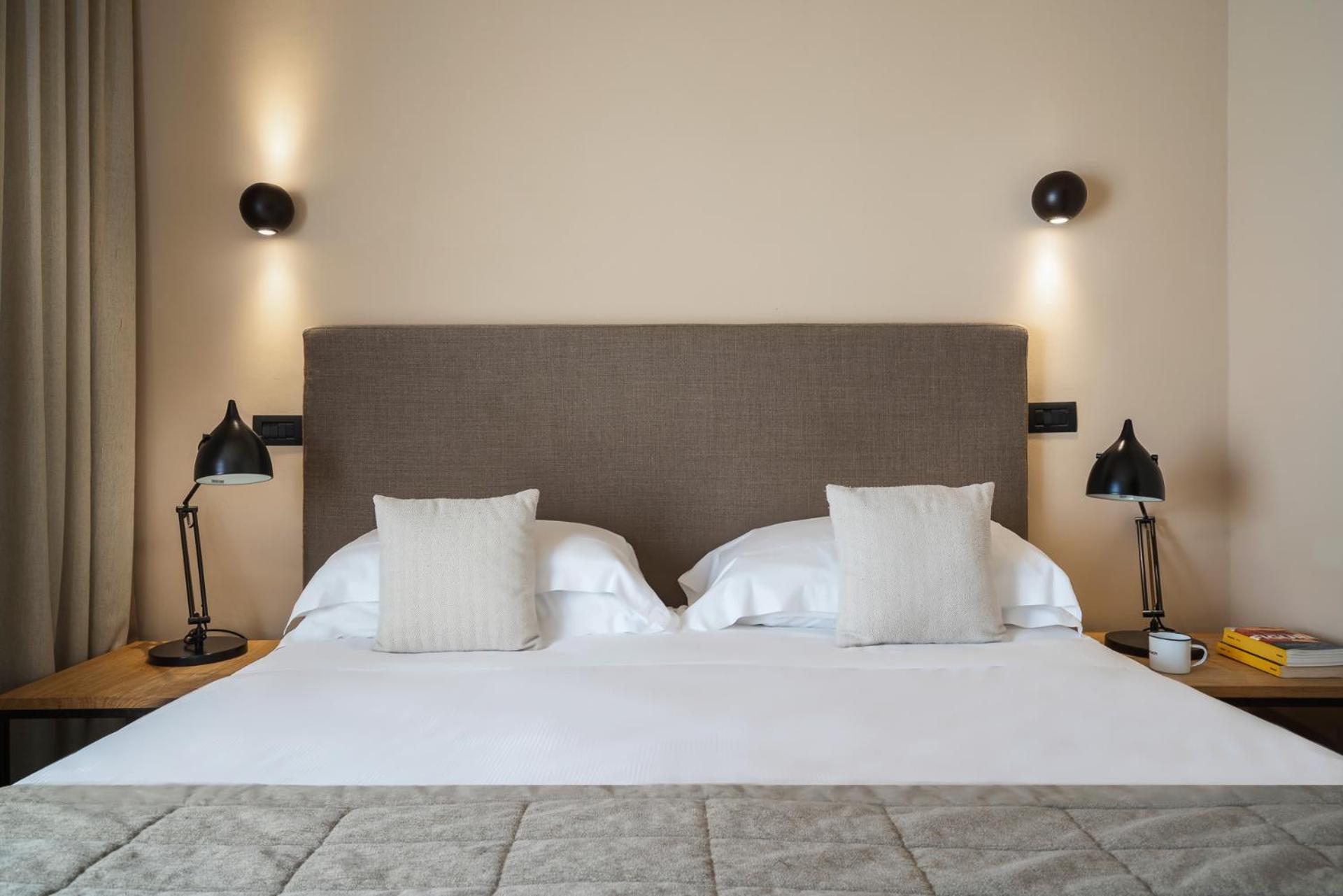S Suite, Triple، Hotel Select Suites & Spa 10/10
